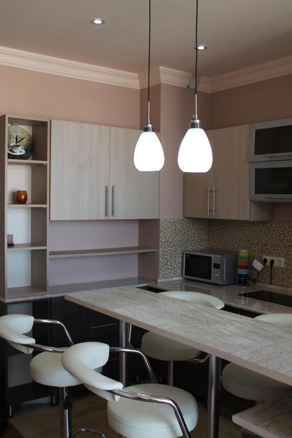 Batumi First Line Apartment Ngoại thất bức ảnh