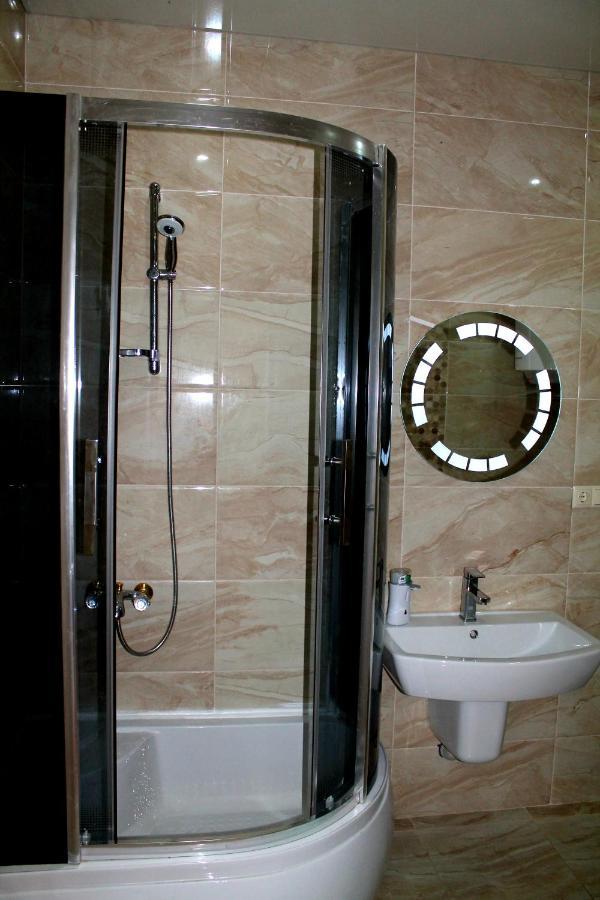 Batumi First Line Apartment Ngoại thất bức ảnh